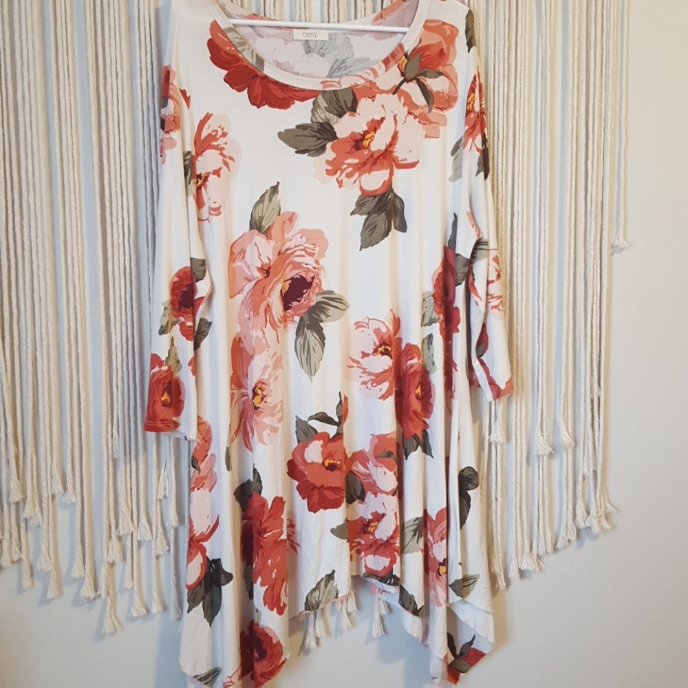 Floral top